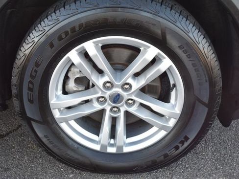 Used 2020 Ford Explorer XLT w/ Comfort Package image 49