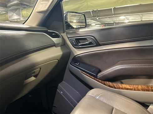 Used 2016 Chevrolet Tahoe LTZ image 20