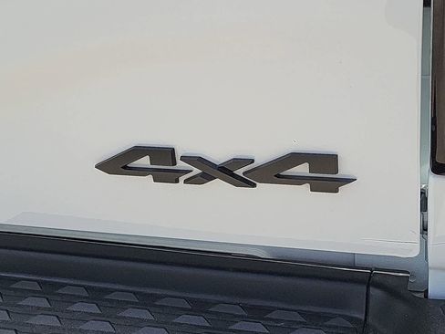 New 2026 RAM 2500 Tradesman AWD/4WD image 15