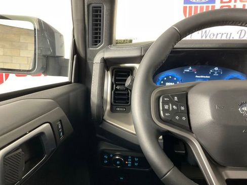 New 2025 Ford Bronco Outer Banks image 24