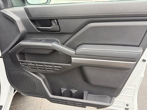 New 2025 Toyota Tacoma SR5 AWD/4WD image 22