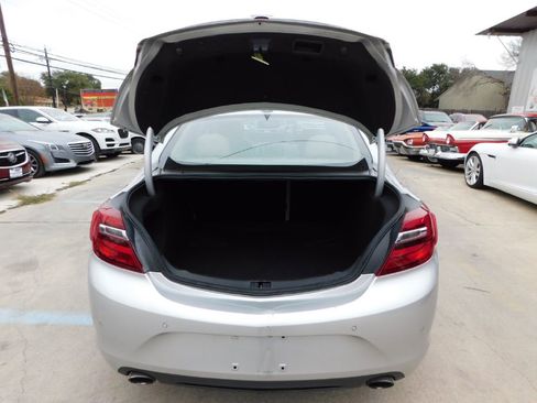 Used 2016 Buick Regal Premium image 18