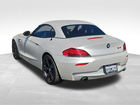 Used 2011 BMW Z4 sDrive35i RWD image 5