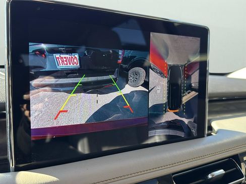 Used 2020 Lincoln Aviator Reserve w/ Equipment Group 202A image 16