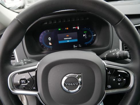 Certified 2023 Volvo XC90 T8 Ultimate w/ Protection Package Premier image 22