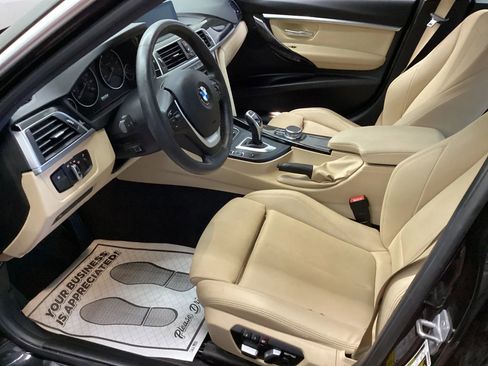 Used 2018 BMW 330i xDrive Sedan w/ Convenience Package AWD/4WD image 7