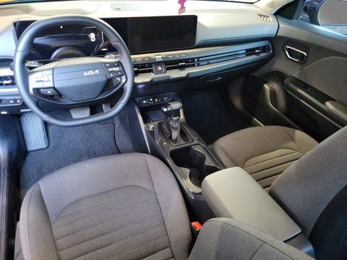 Certified 2025 Kia K4 EX image 19