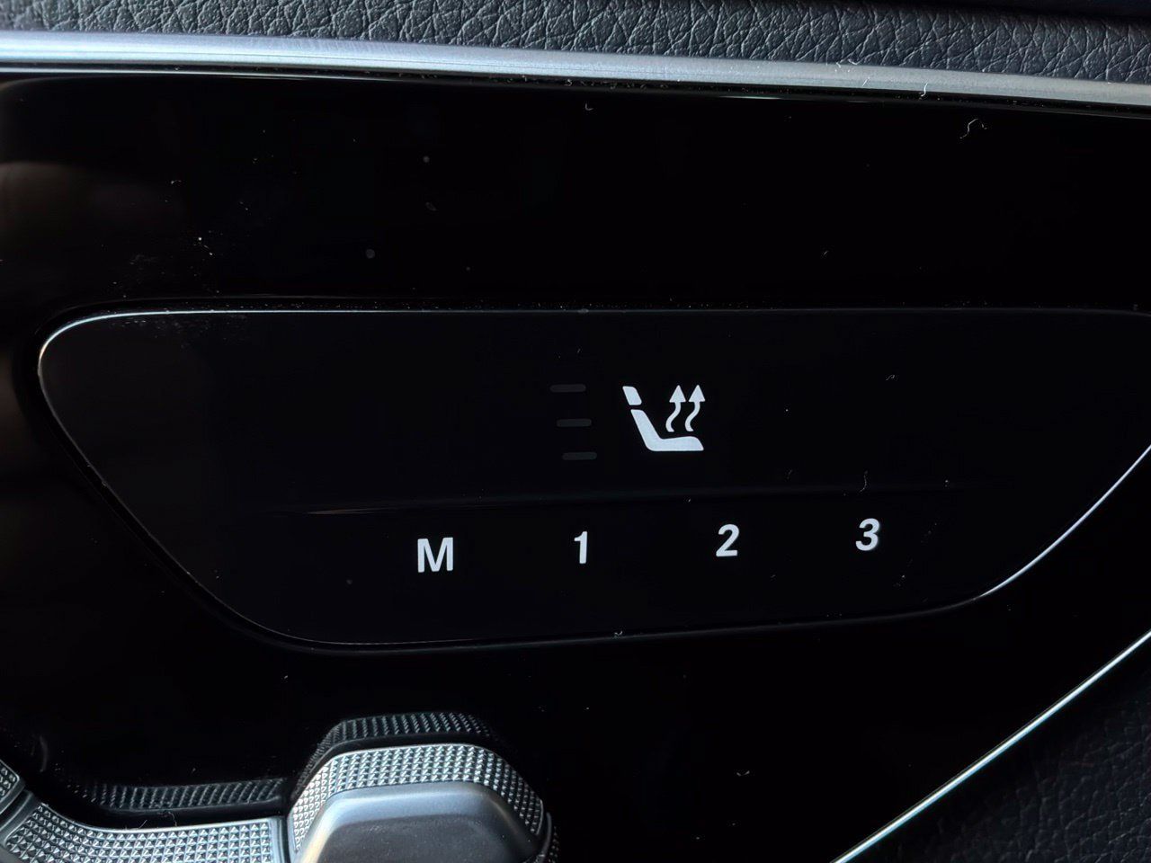 Used 2022 Mercedes-Benz C 300 Sedan image 26