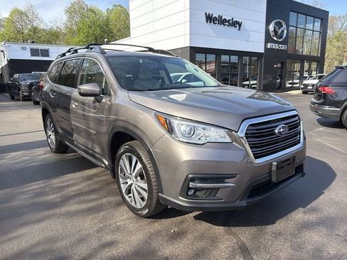 Used 2021 Subaru Ascent Limited w/ Technology Package AWD/4WD image 2