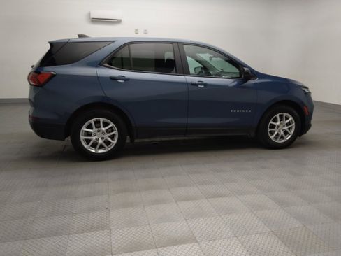 Used 2024 Chevrolet Equinox LS w/ LS Convenience Package FWD image 10