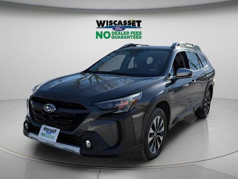 Used 2023 Subaru Outback Touring AWD/4WD image 14