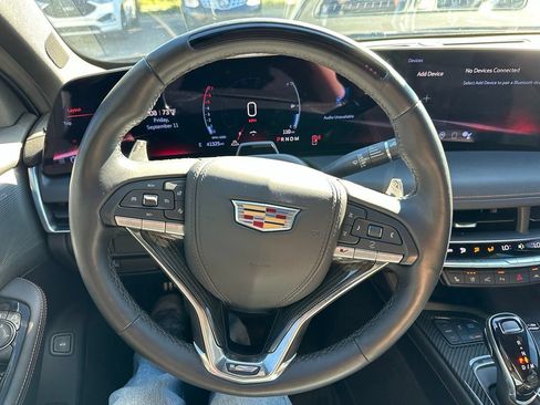 Used 2025 Cadillac CT5 V AWD/4WD image 13