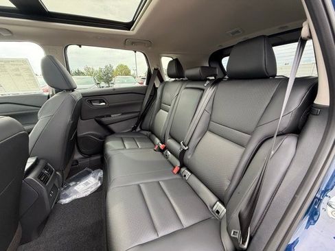 New 2026 Nissan Rogue SV w/ SV Premium Package image 15