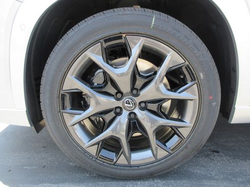 New 2026 Lexus TX 500h AWD image 50