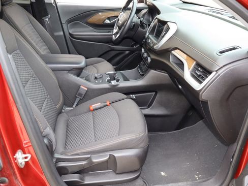Used 2018 GMC Terrain SLE w/ Driver Convenience Package FWD image 20