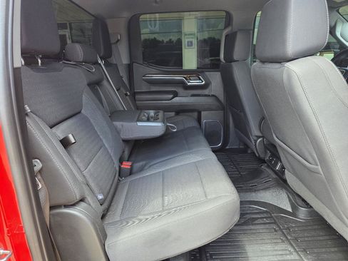 Used 2024 GMC Sierra 1500 Elevation w/ LPO, Elevation Black Package AWD/4WD image 22