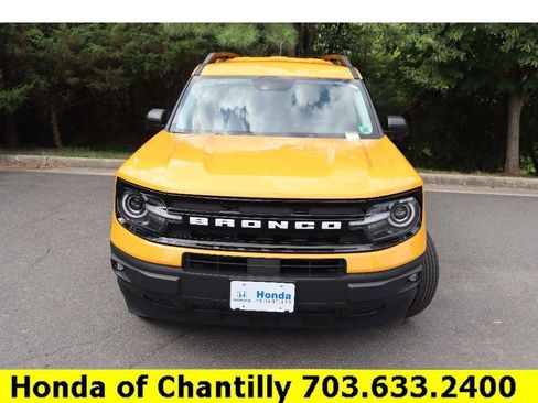 Used 2023 Ford Bronco Sport Outer Banks w/ Tech Package image 2