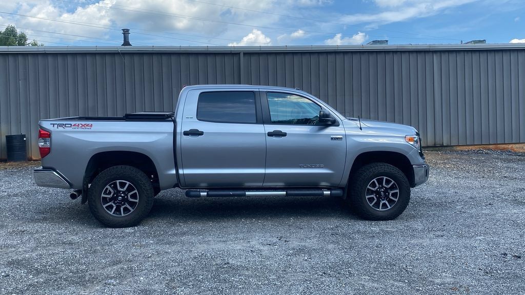 Used 2015 Toyota Tundra SR5 w/ TRD Off Road Package AWD/4WD image 4