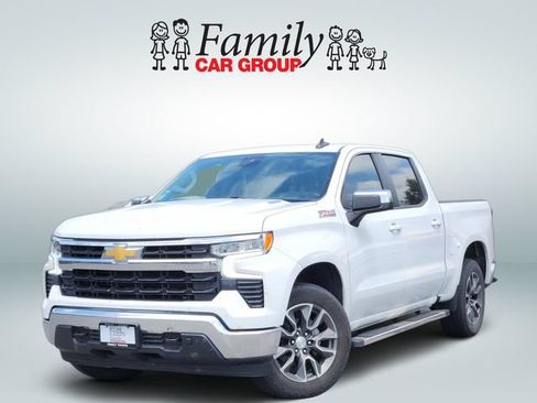 Used 2024 Chevrolet Silverado 1500 LT w/ Z71 Off-Road Package AWD/4WD image 1
