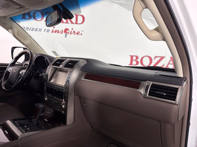 Used 2017 Lexus GX 460 AWD/4WD image 32