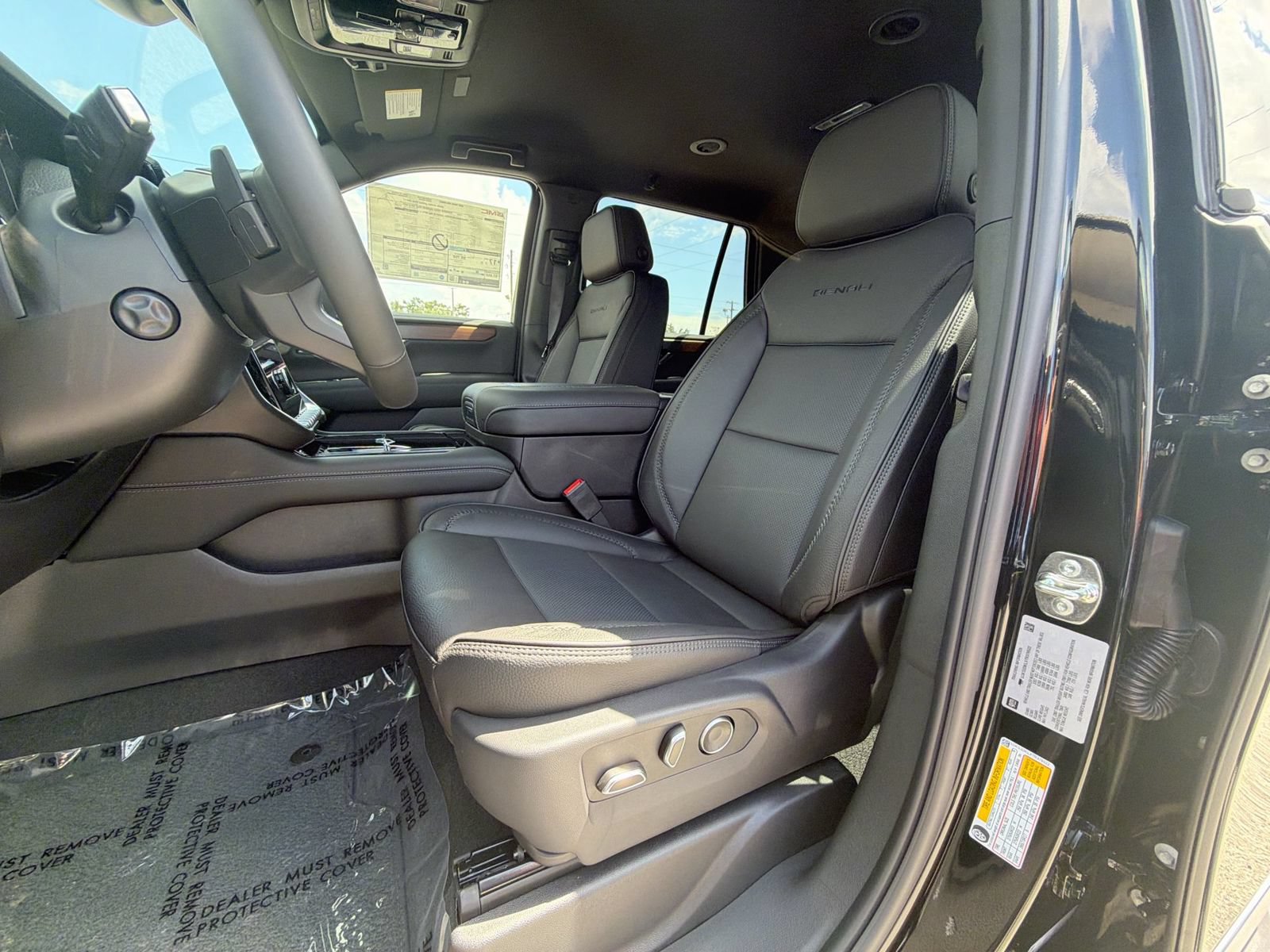 New 2026 GMC Yukon Denali RWD image 46