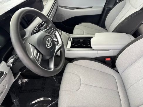Used 2025 Hyundai Palisade SE AWD/4WD image 25