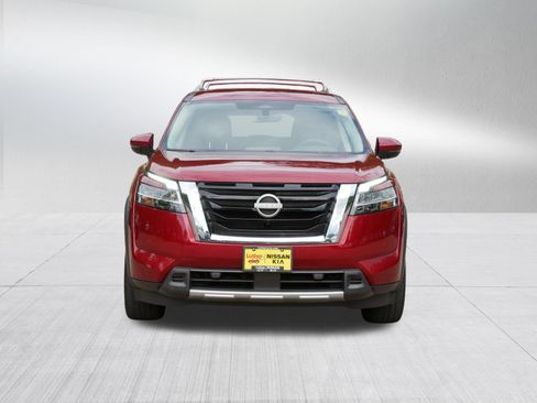 Certified 2024 Nissan Pathfinder SL AWD/4WD image 2