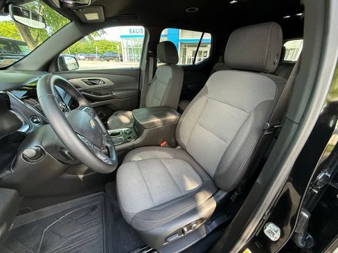 Used 2023 Chevrolet Traverse LT w/ LPO, Floor Liner Package AWD/4WD image 22