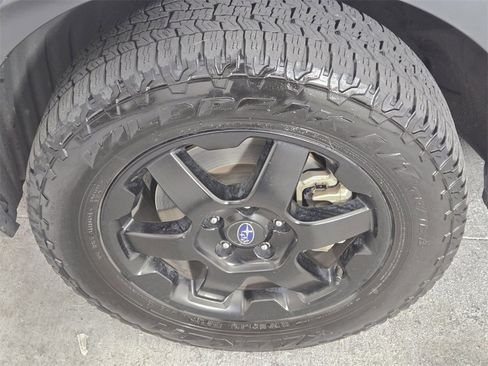 Used 2022 Subaru Outback Wilderness image 11