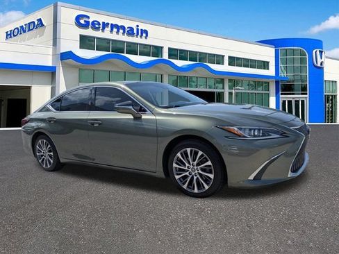 Used 2019 Lexus ES 350 w/ Premium Package FWD image 3