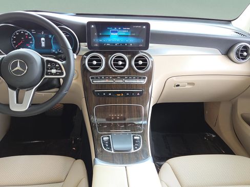 Certified 2022 Mercedes-Benz GLC 300 image 13