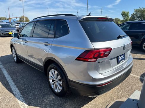 Used 2020 Volkswagen Tiguan S AWD/4WD image 4