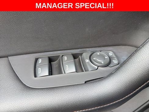 Used 2023 Chevrolet Blazer Premier w/ Driver Confidence II Package FWD image 38