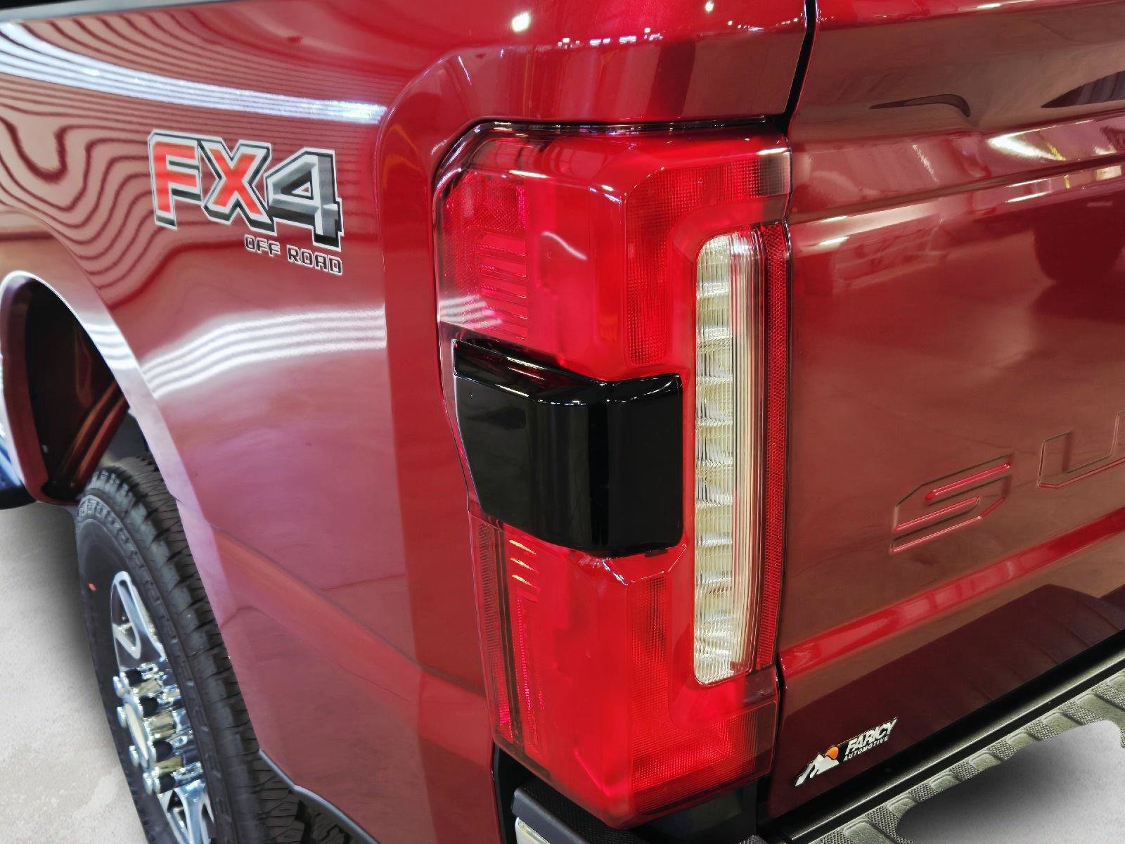 New 2026 Ford F350 Lariat w/ FX4 Off-Road Package AWD/4WD image 19