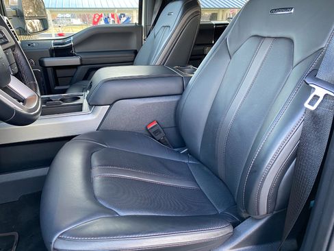 Used 2022 Ford F350 Platinum image 20