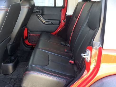 Certified 2017 Jeep Wrangler Unlimited Rubicon image 19