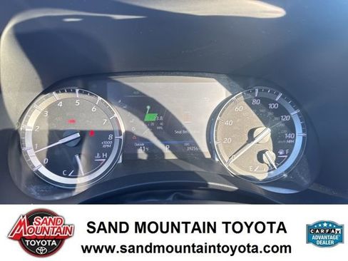 Used 2022 Toyota Highlander Platinum image 18