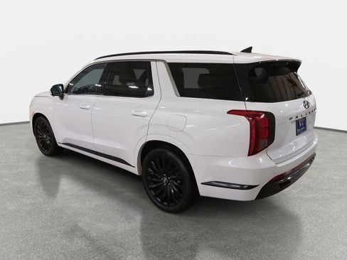 Used 2024 Hyundai Palisade Calligraphy image 7