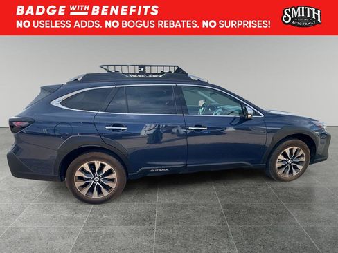 Used 2023 Subaru Outback Touring XT image 3