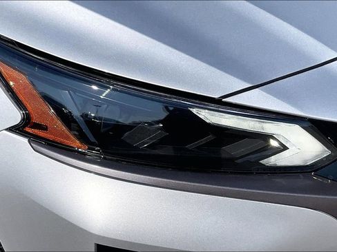 New 2026 Nissan Altima 2.5 SV AWD/4WD image 35