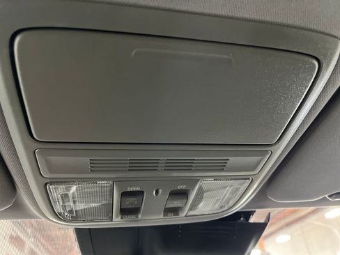 Used 2019 Honda CR-V EX image 14