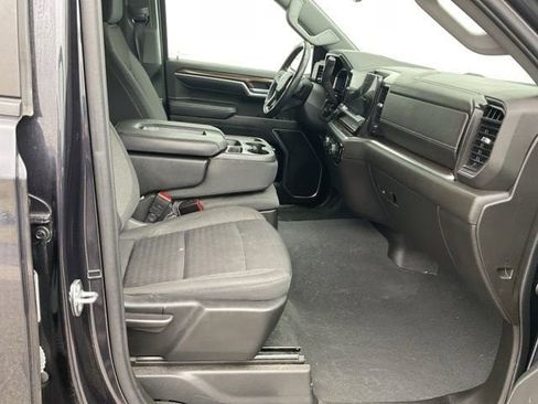 Used 2022 Chevrolet Silverado 1500 LT image 19