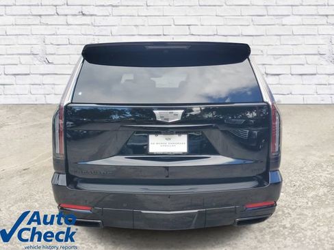 Certified 2026 Cadillac Escalade ESV Sport w/ LPO, ONYX Package AWD/4WD image 3