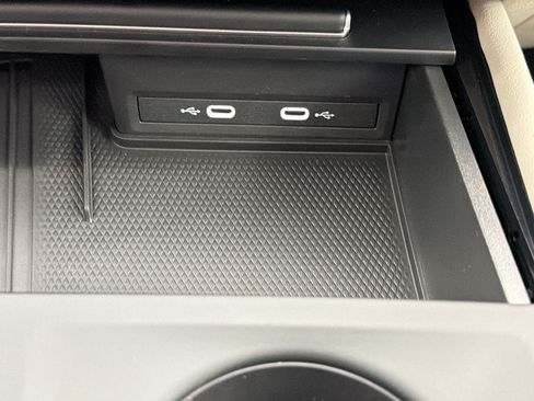 New 2026 Volkswagen Atlas SE FWD image 30