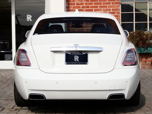 Certified 2021 Rolls-Royce Ghost AWD/4WD image 21
