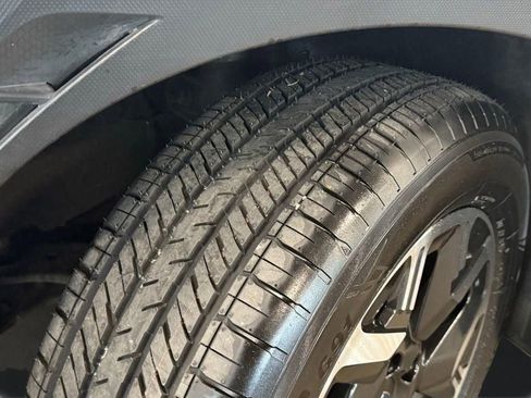 Certified 2024 Subaru Crosstrek 2.0i Premium image 19