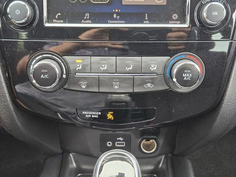 Used 2020 Nissan Rogue Sport S FWD image 20