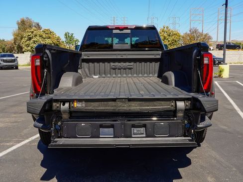 New 2026 GMC Sierra 3500 Denali Ultimate AWD/4WD image 10
