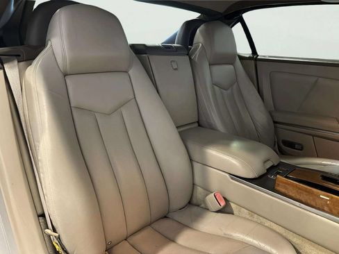 Used 2004 Cadillac XLR RWD image 22