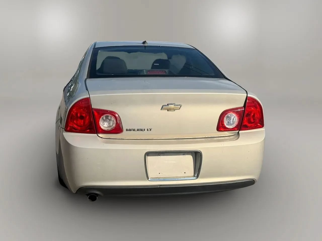 Used 2010 Chevrolet Malibu LT w/ Power Convenience Package FWD image 4